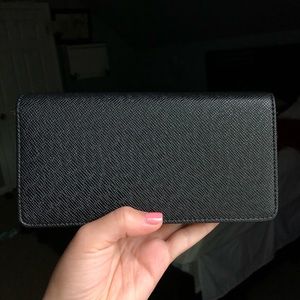 Black Wallet